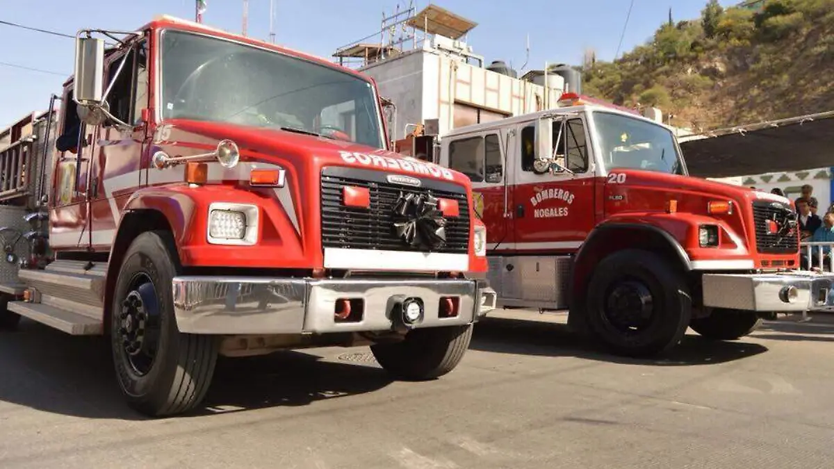 Bombera Bomberos Nogales